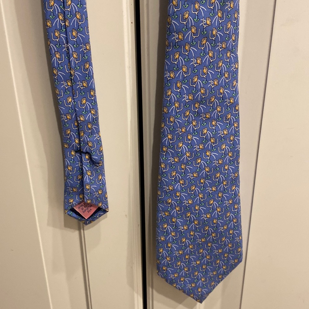 Vineyard Vines- football tie